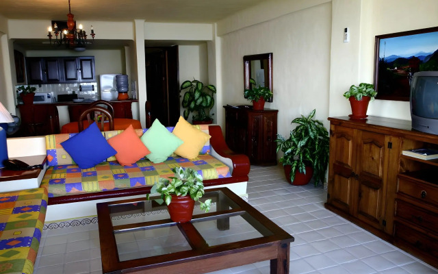 Lindo Mar Resort