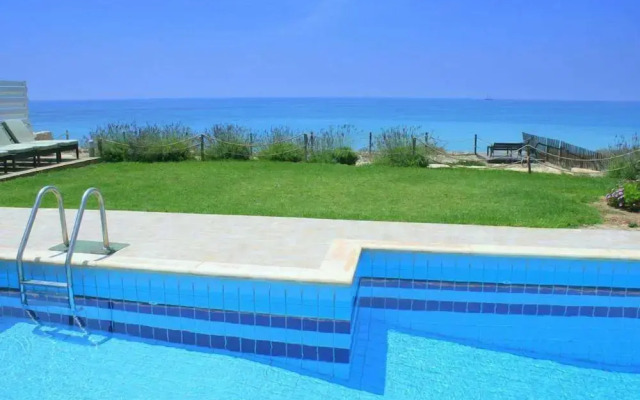 Blue Coral Beach Villas