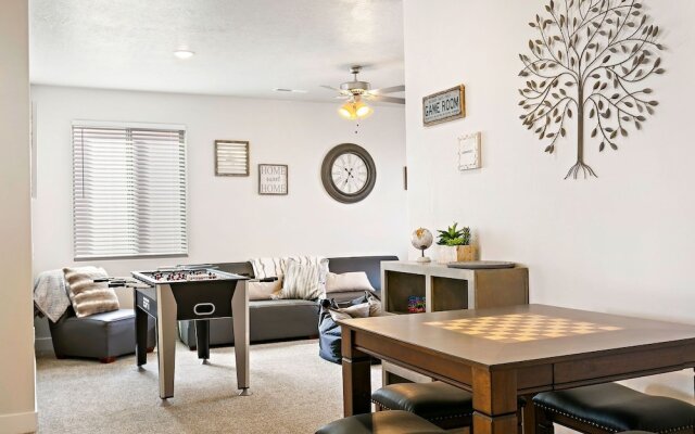 Blooming Cactus by RedAwning