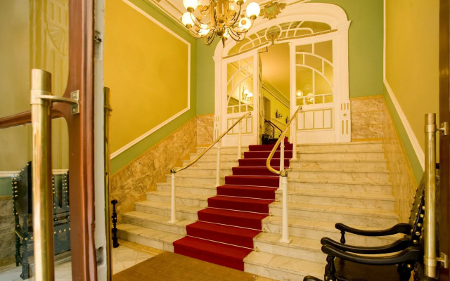 GRANDE HOTEL PARIS by STAY HOTELS