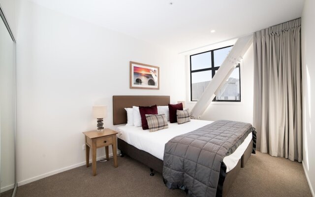 Executive 2 Bedroom Apartment Remarkables Park