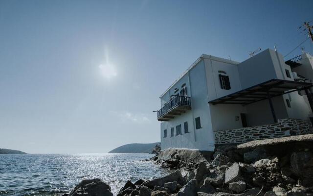 Amorgis Seaside Villa
