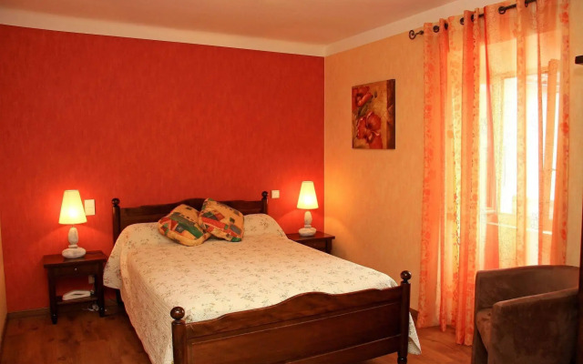 Hôtel le Chêne Vert