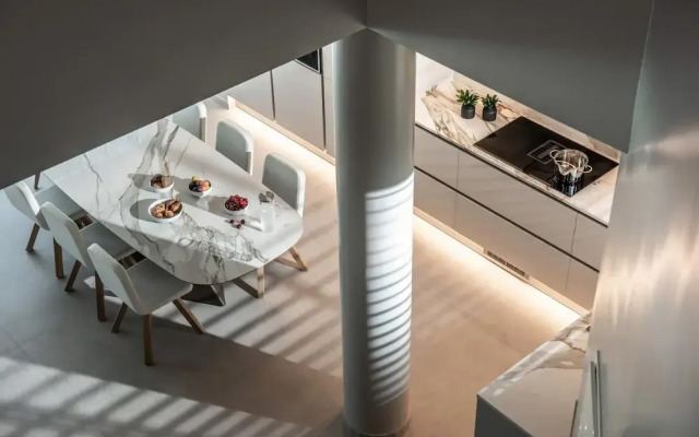 Made By The Sea Villas 21 Bdrm