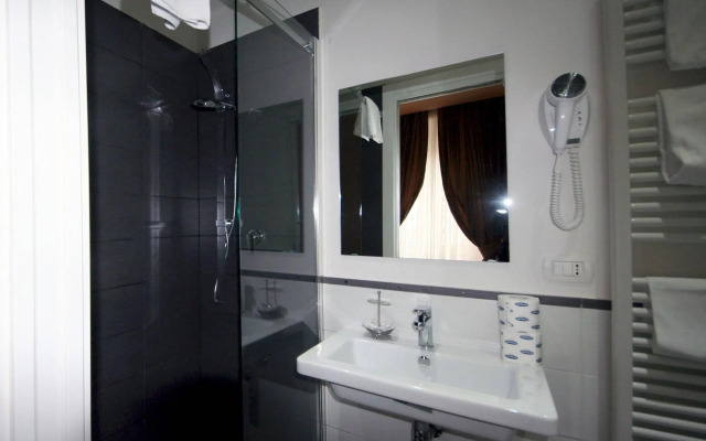 Elle Cavour Guest House