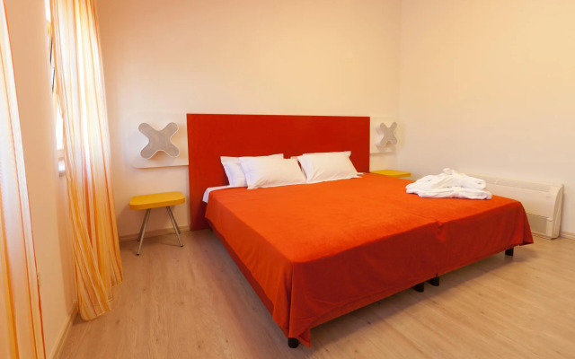 Velanera Hotel & Restaurant