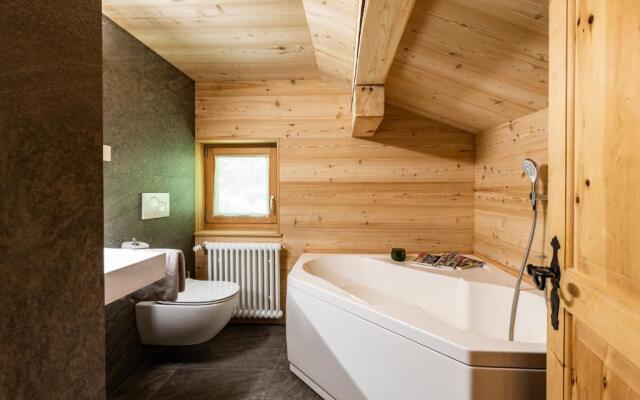 Kronplatz Ski Lodge