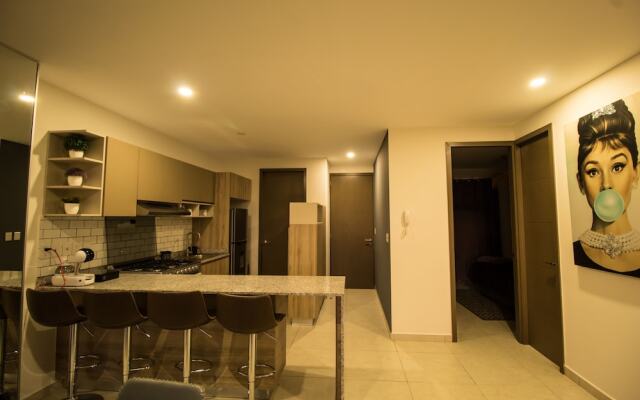 Niza Five Luxury Beach Apartments