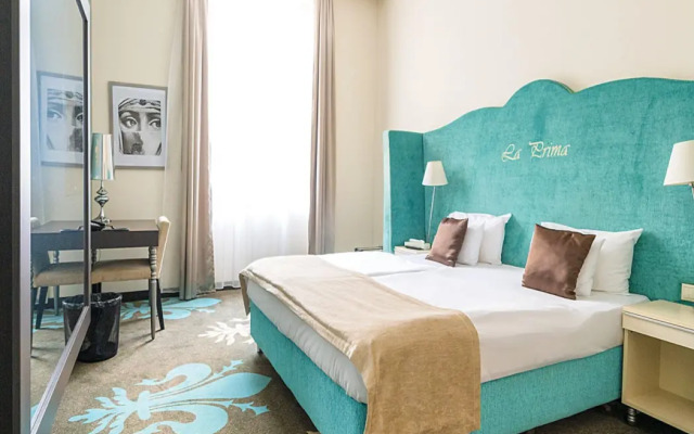 La Prima Fashion Hotel