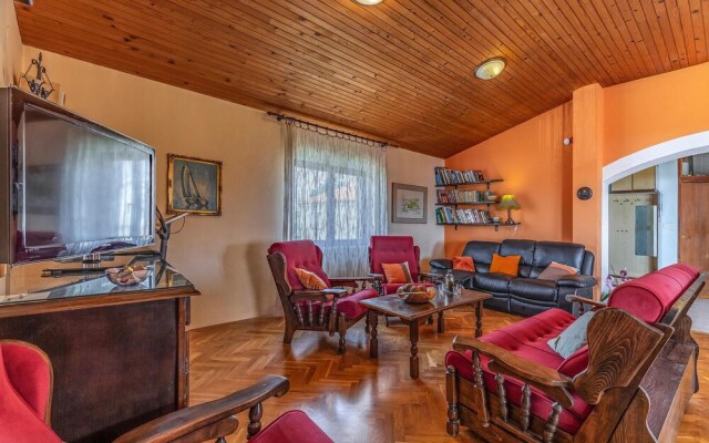 Stunning Apartment in Medulin With 3 Bedrooms and Wifi