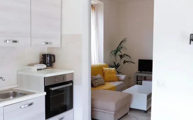 Apartment in Villa Between Como and Switzerland