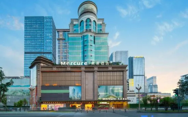Chengdu Chunxi Road Tianfu Square Subway Station Mercure Hotel