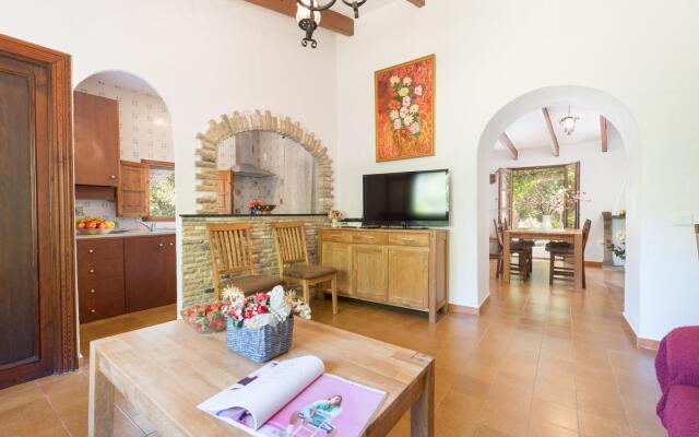 FANGAR VELL - Villa with private pool in Campanet. Free WiFi