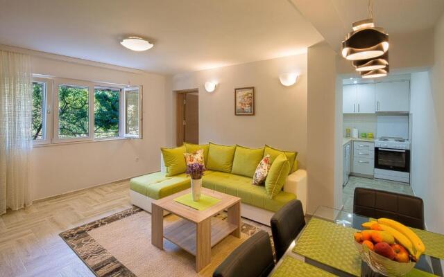 Apartment Mistovic