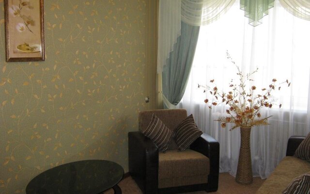 Green City Hotel
