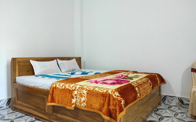 Homocation River Rock Tourist Lodge