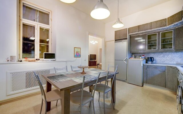 Neva Flats On Marata 34