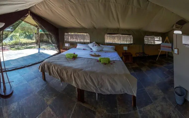 Kayova River Lodge