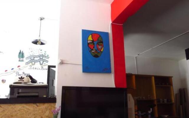 De la Costa Hostel