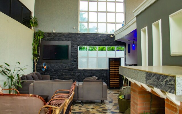 Shartell Hotels Jos