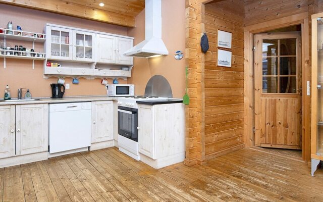 6 Person Holiday Home in Farvang-by Traum