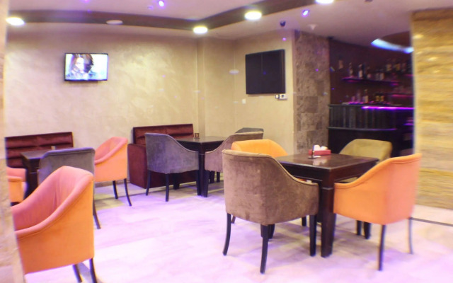 Jawabreh Hotel & Suites