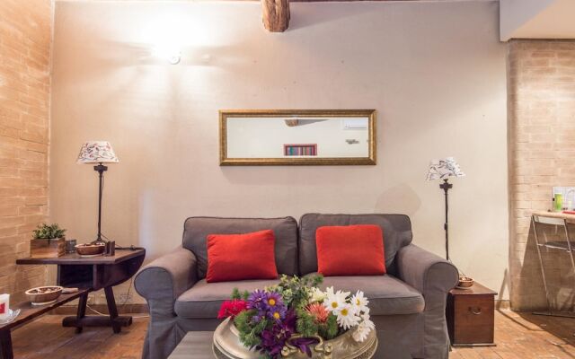 RSH Elegant Large Apartment Piazza Navona