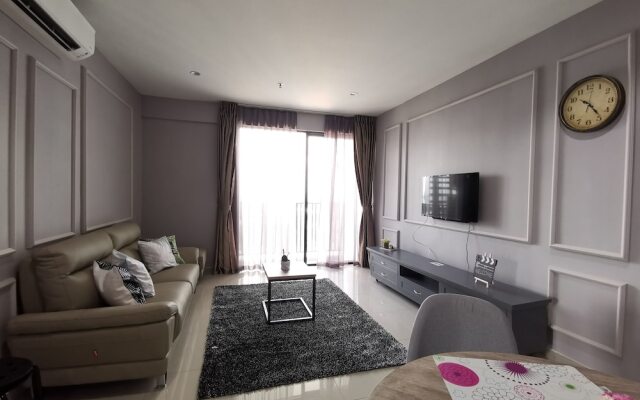 I-City, I-SoHo by HostAssist