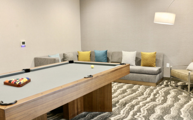 Staybridge Suites Long Beach Airport by IHG