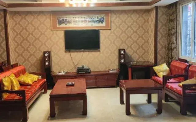 Erma Homestay (Taoping Dongzhai No.2 Branch)