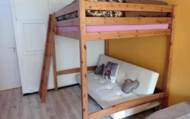 STUDIO en PLEINE MONTAGNE AVEC VUE SUR MARMOTTES