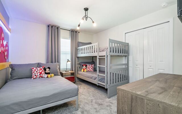 Beautiful, Modern Home W/private Pool! Near WDW