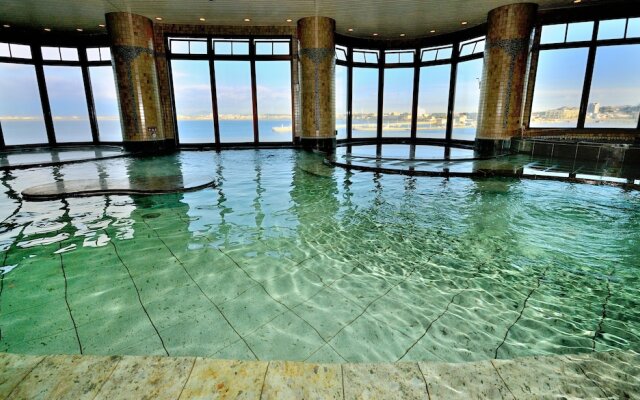 Enoshima Hotel