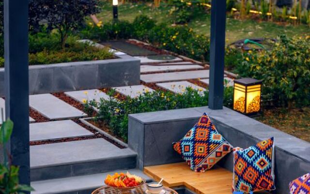 Tengchong Daina Huaxi Hot Spring Hotel