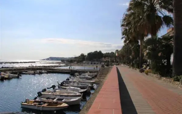 Agriturismo Azzurra Biricchina