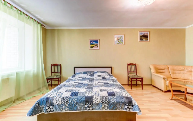 Паруса на улице Гаккелевская