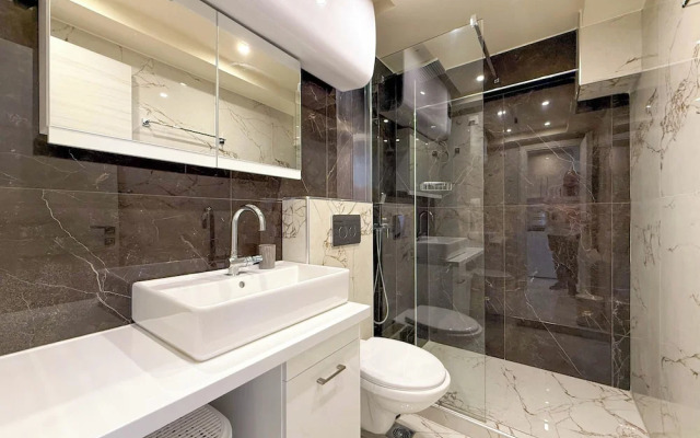Blue Star Suites by SDR