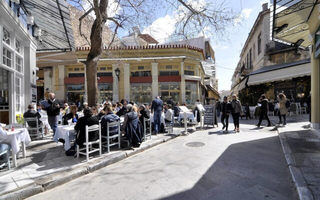 Historic Plaka Apartments