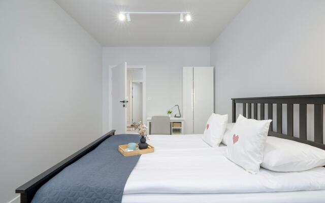 Ślusarska Apartment by Renters Prestige