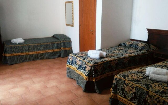 Istituto Antonacci Rooms & Accomodations