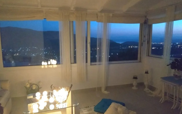 Outstanding Panoramic View, 10΄ Beach, 20΄ Airport