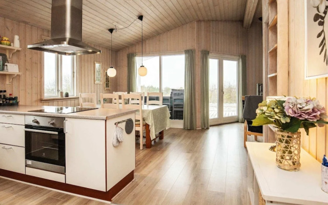 8 Person Holiday Home in Vestervig