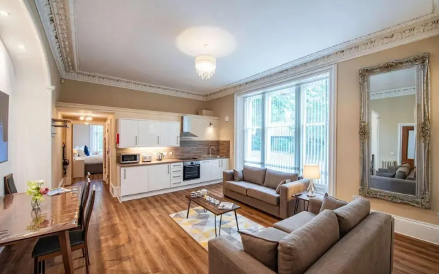 Rosedene Highland House - Emperor Apartment 1