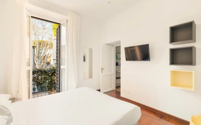 Vatican Beautiful 2Br Apartment With Terrace