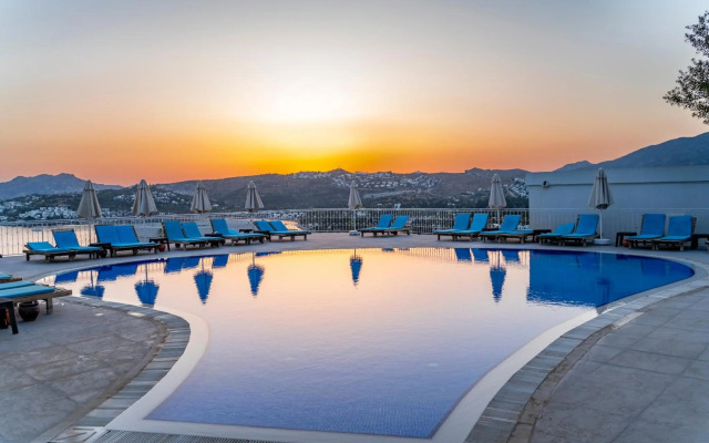 Riva Bodrum Resort - All Inclusive - Adult Only