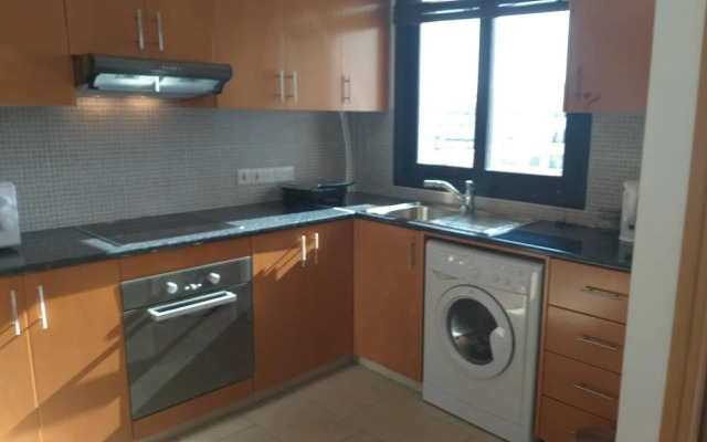 Marina Apartment 4
