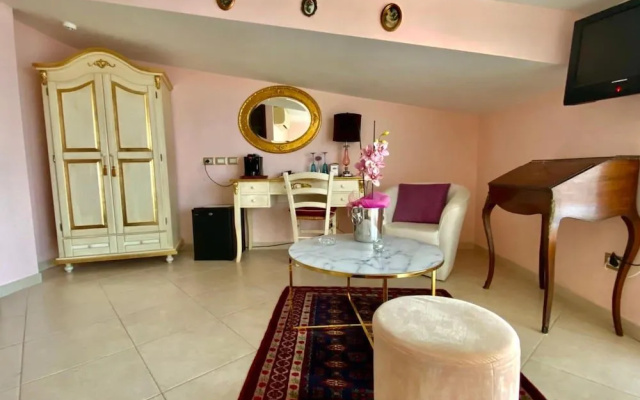 B&B Scilla Town
