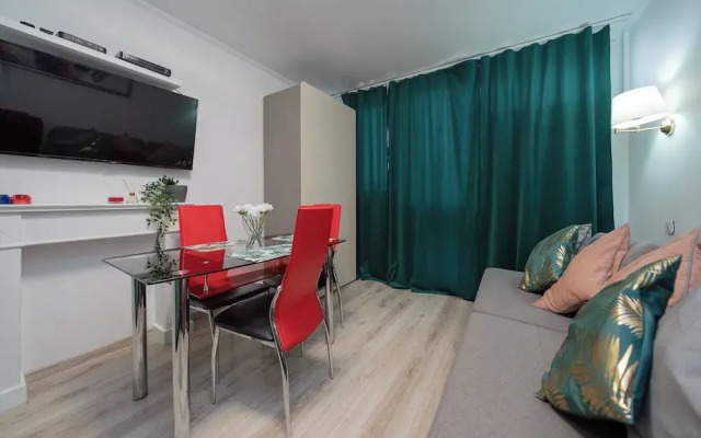 UNIT Warszawa Centrum Room by Metro Rondo ONZ