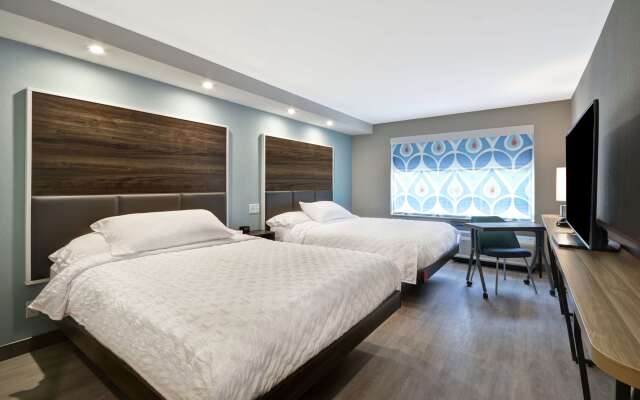 Tru by Hilton Chicopee Springfield