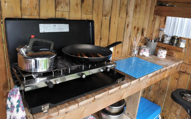 Killarney Glamping at the Grove, Suites And Lodges